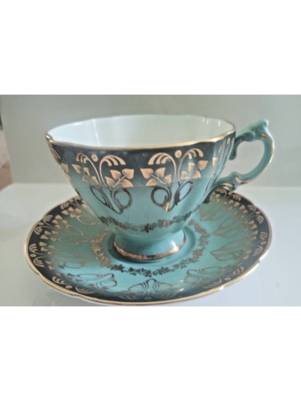 Vintage Paragon Bone China tea Cup & Saucer set  Green & Gold